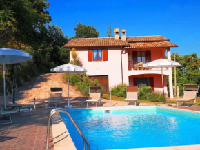 Holiday house with pool near the sea and mountains beautiful views